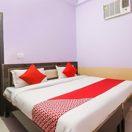 Hotel O Sunrise Inn Indirapuram Exteriör bild