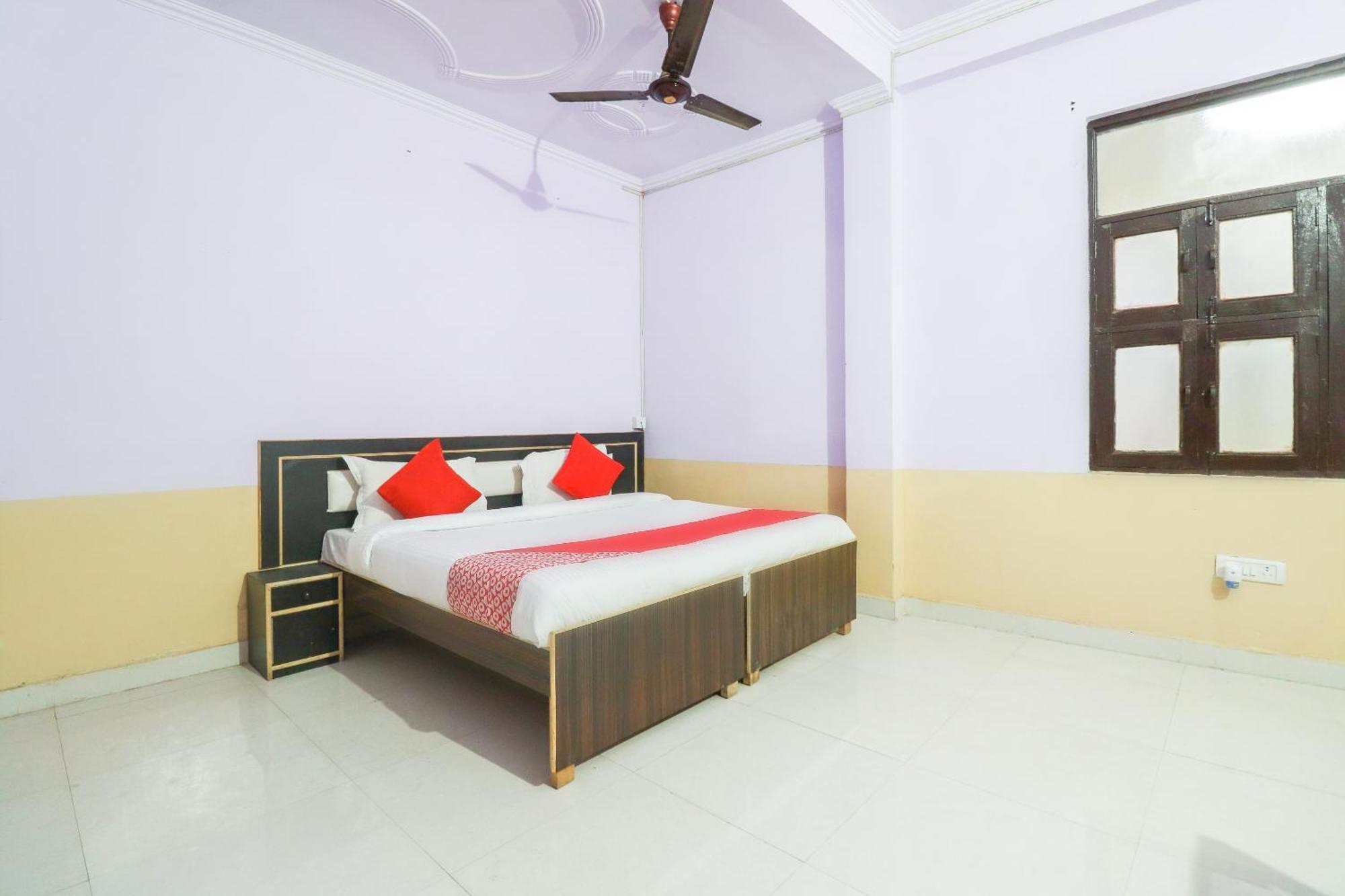 Hotel O Sunrise Inn Indirapuram Exteriör bild