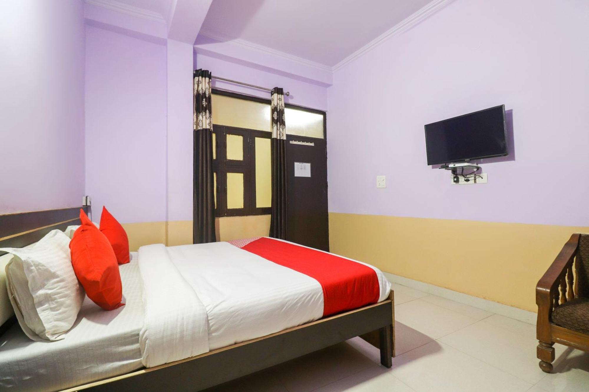 Hotel O Sunrise Inn Indirapuram Exteriör bild